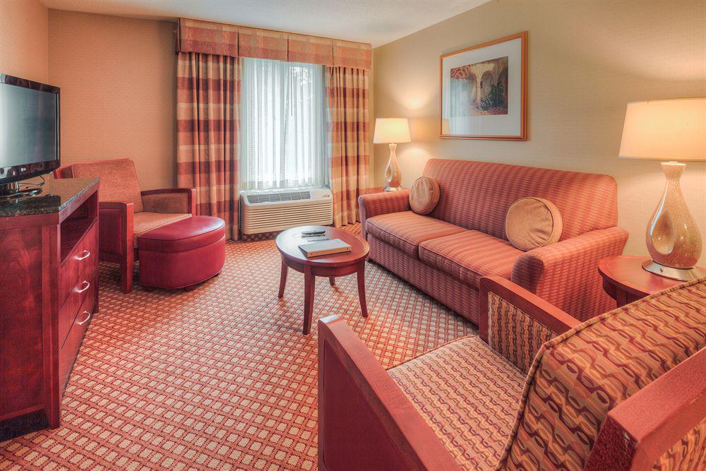 Hilton Garden Inn Shelton Extérieur photo