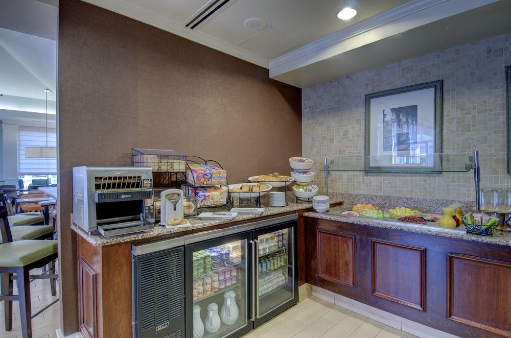 Hilton Garden Inn Shelton Extérieur photo
